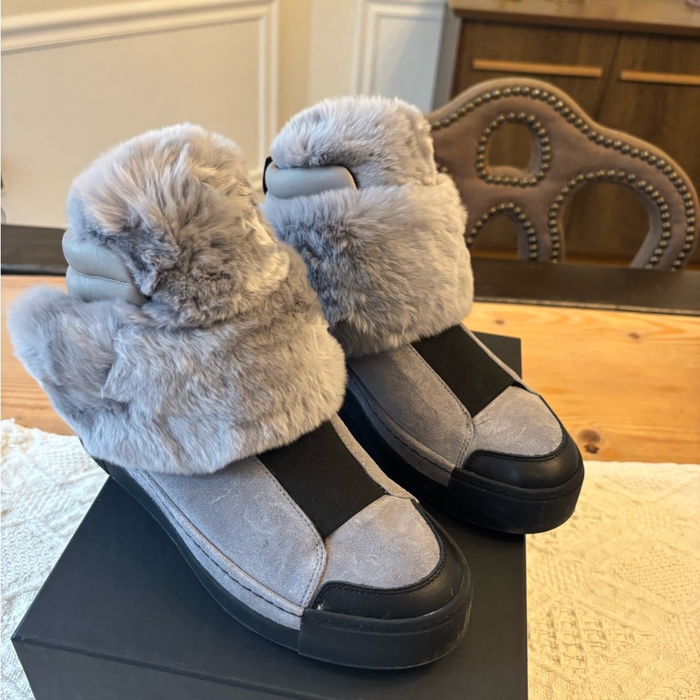 Vic Matie Gray and Black Winter Boots with Furry Trim